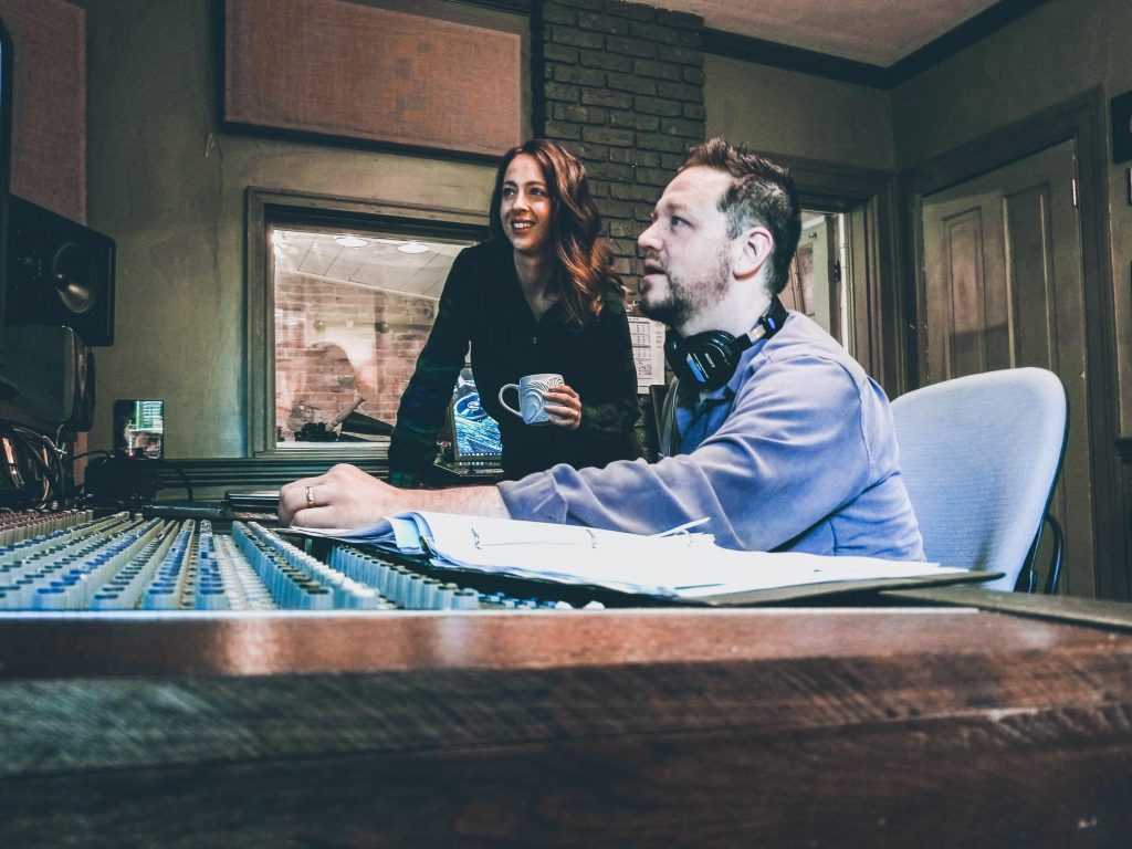 how to find a music producer